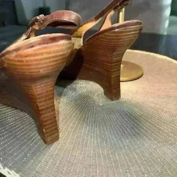 Cole‎ Haan sling back wedge sandal - Picture 6 of 6